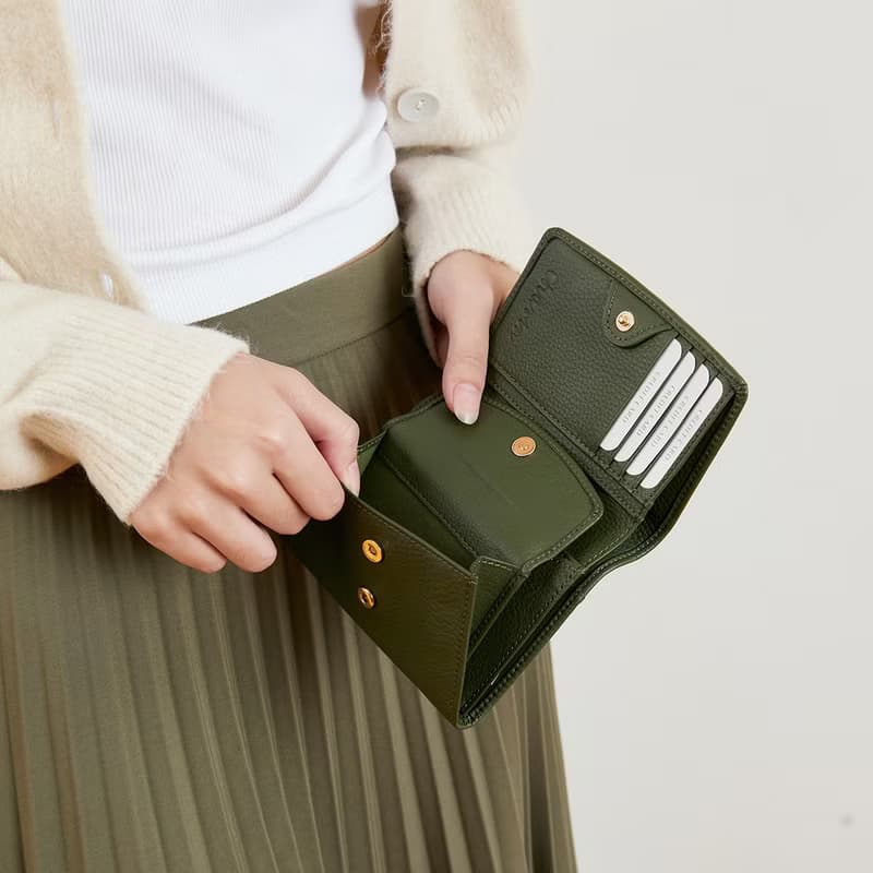 Stella (Moss Green) : Short wallet, folded wallet, soft cow leather