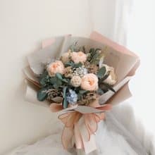 永生花 乾燥花 永生玫瑰花 康乃馨花束 紀念日禮物 求婚花束 告白