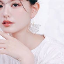 COR-DATE / 童趣花語 / 透明花瓣飛揚耳環