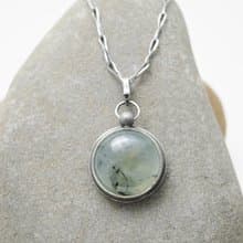 幸運草-葡萄石‧背面鏤空幸運草‧硫化純銀手工鍊項鍊