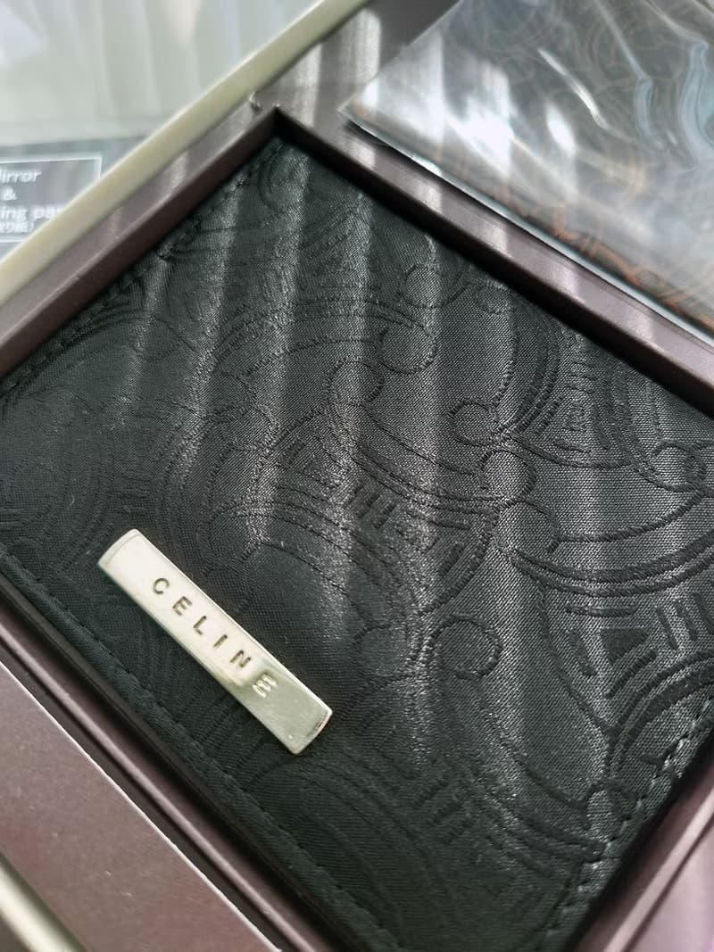 全新連盒 CELINE 凱旋門浮雕卡片包卡片套禮物毛巾面油紙化妝禮盒