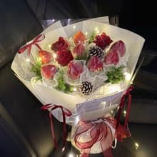WANYI草莓玫瑰花束 不能莓有你 草莓花束 草莓花 鮮花 聖誕節