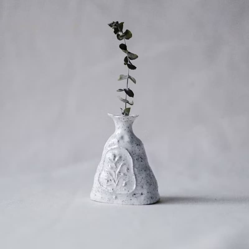 花卉 / 手捏小花瓶 / N