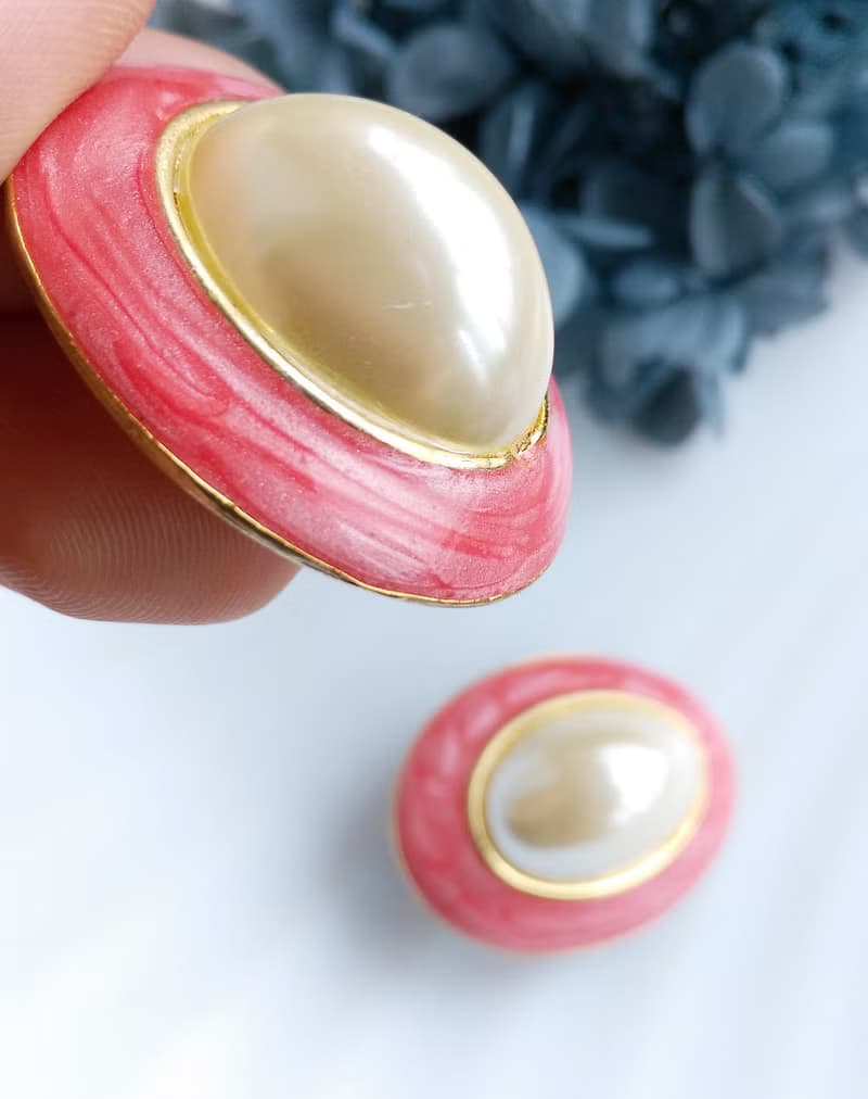 【西洋古董飾品 】粉嫩 仿珠 優雅氣質 大耳環  夾式耳環