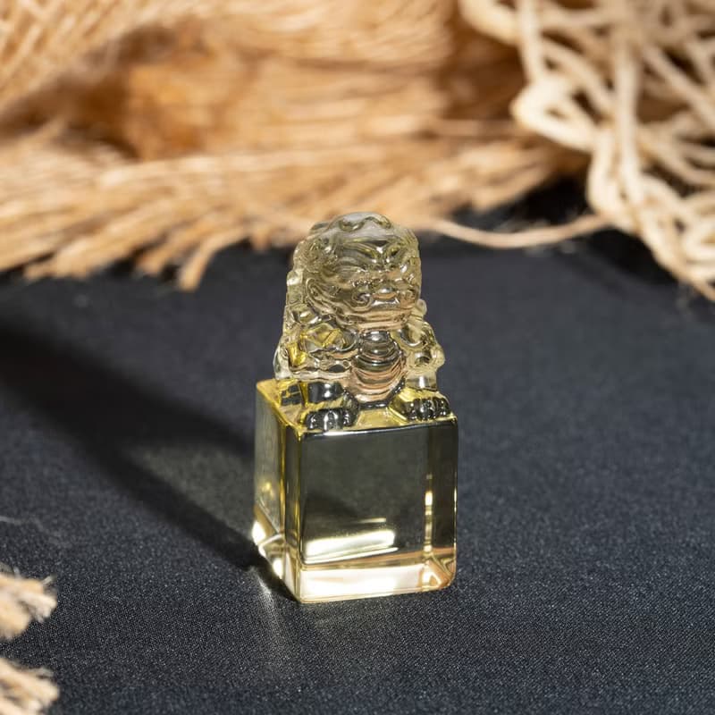 祥獅獻瑞 | 黃水晶 | 茶黃晶 | 印章