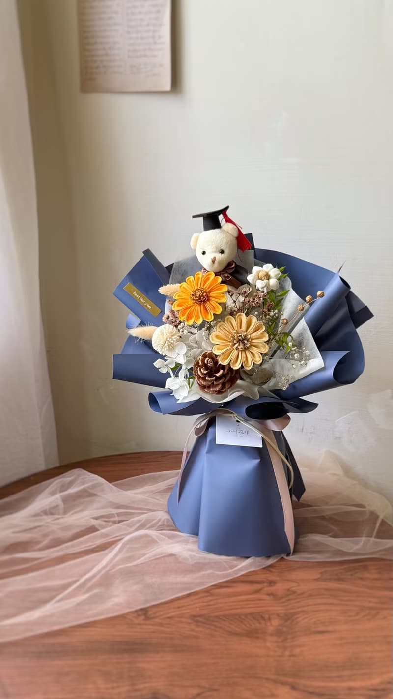 【畢業花束】小熊太陽花束 畢業花束 畢業禮物 花束