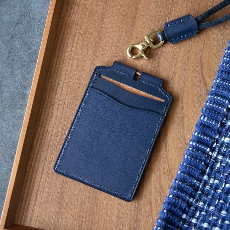 植物鞣手工皮革證件套 附頸繩 靛藍色 id card holder