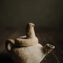鴿拉丁神燈・手捏壺