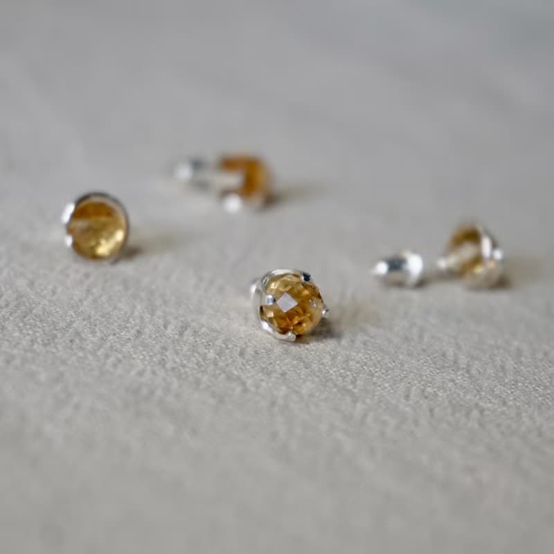 ll 6mm黃水晶 ll 925純銀耳環 黃水晶耳環 - 一對