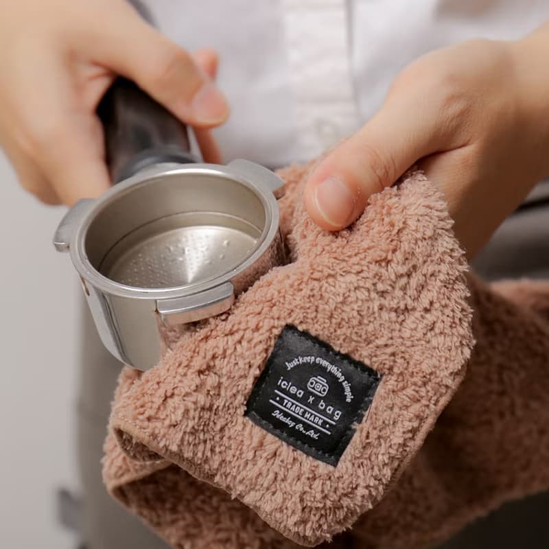 超吸水擦拭巾 /超強吸水力 /不易掉毛屑 /台灣製造 /DG82