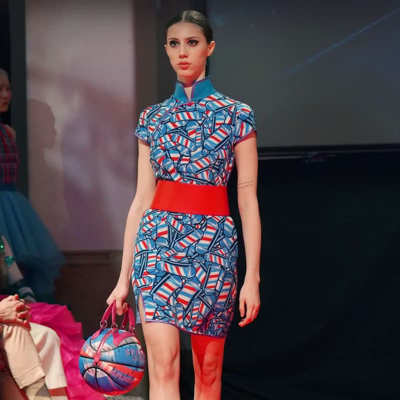 【香港精神】JERViS IP聯乘 經典紅白藍帆布籃球手袋 | 國潮港風