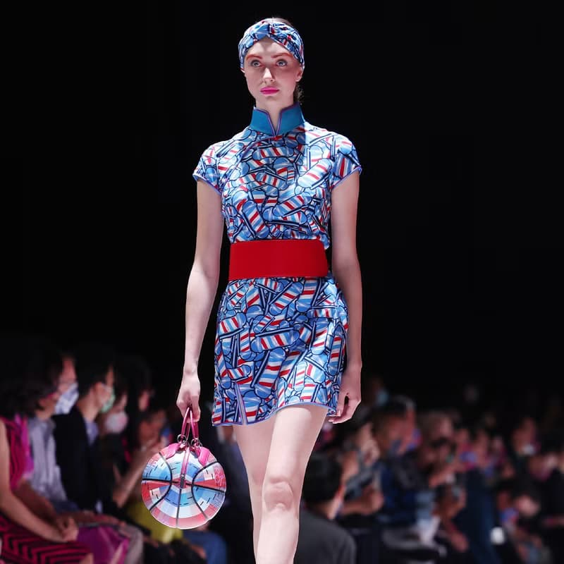 【香港精神】JERViS IP聯乘 經典紅白藍帆布籃球手袋 | 國潮港風