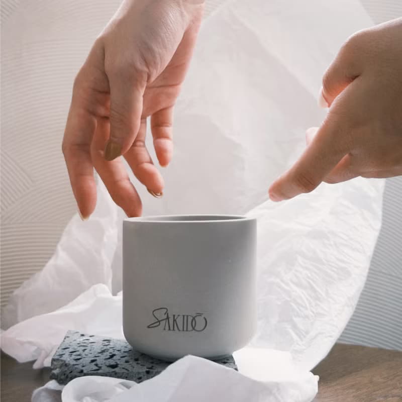 Sakido 木質調 溫感香氛蠟燭 悠然山風 / 岩石灰