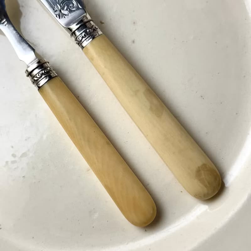 50591-絕美古董純銀環珍稀材質手柄刀叉組