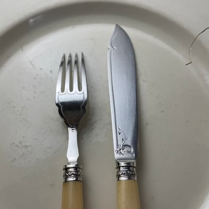 50591-絕美古董純銀環珍稀材質手柄刀叉組