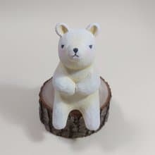 白熊木雕藝術品