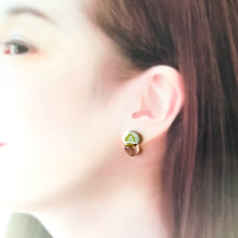 【再販】シー陶器 天然石 水晶 金継ぎ ピアス イヤリング ノンホールピアス