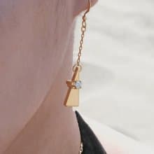 Pyramid 金字塔— 金字塔鋯石項鍊生日 情人節禮物