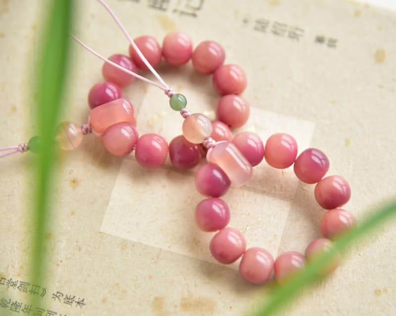 【七分甜】烏梅子醬色白玉菩提根碧玉瑪瑙手機鑰匙包包吊飾