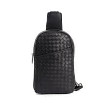 【FREED】手工細編織皮革胸包 父親節送禮 生日送禮 升遷賀禮