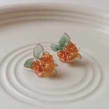【Veverka】迷你繡球 樹脂耳環 造花液 滴膠 花朵 繡球花 送禮