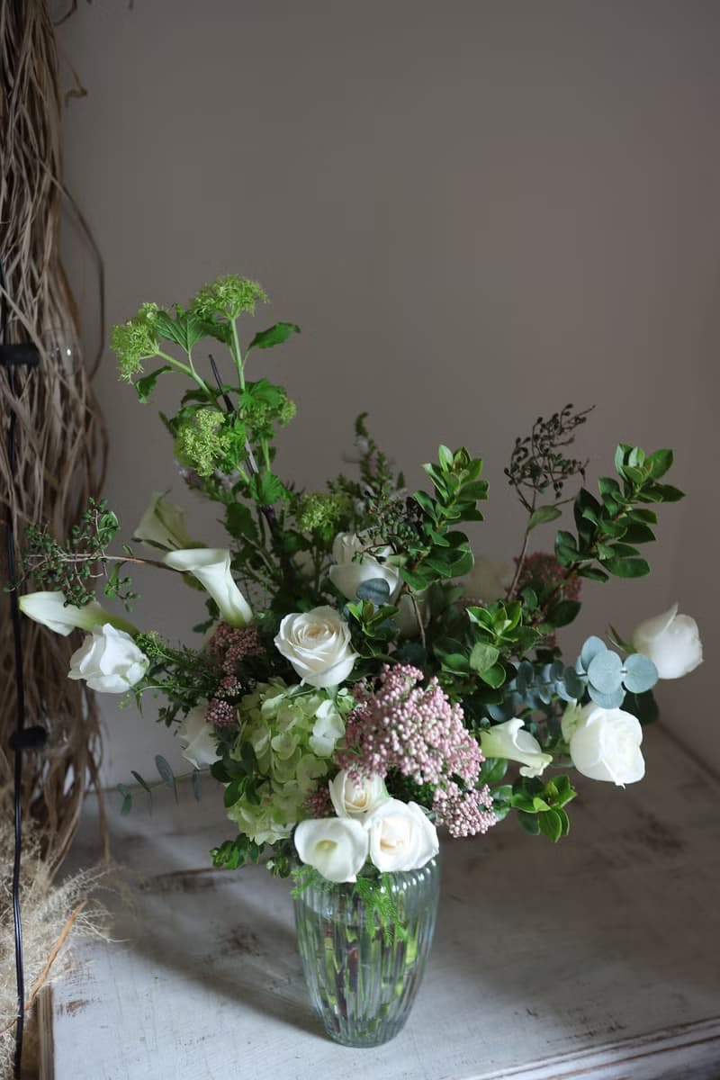 【體驗】【生活花藝體驗】經典綠白 手綁花束