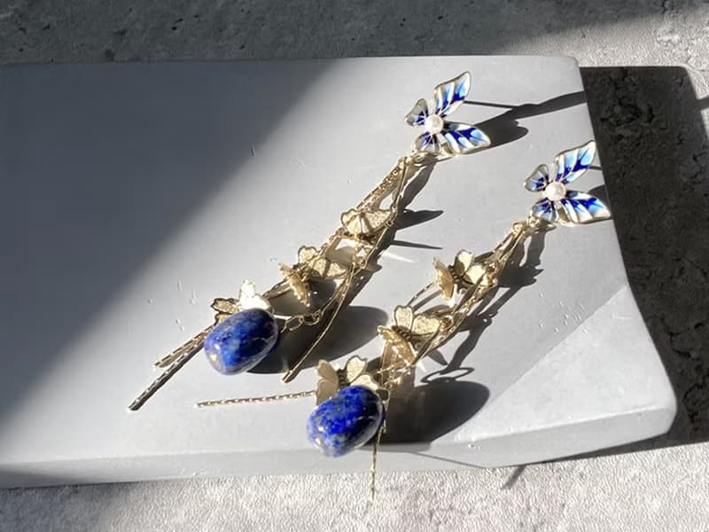【景泰藍蝴蝶。耳針】青金石、燒藍、注14k金|單品保證