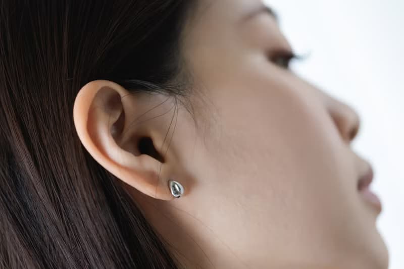 Teardrop弧面光澤水滴 925純銀鍍白k 純銀耳環 耳夾