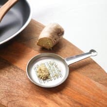 日本【SALUS 佐藤金屬】迷你磨泥平底鍋