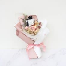 【依偎】粉紫色系畢業花束/ 乾燥花束/ 畢業熊花束