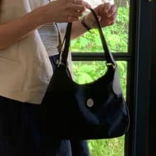 韓國製自家品牌Untidy Flare Mini Bag