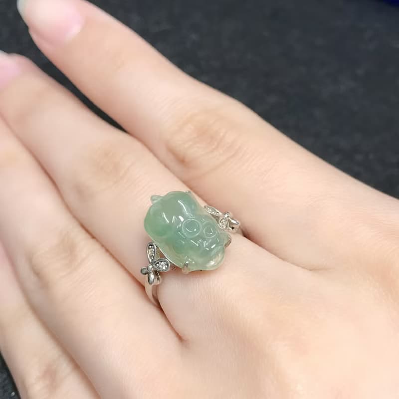 【招財神獸】冰種翡翠貔貅戒指 925銀|天然緬甸玉翡翠A貨| 送禮