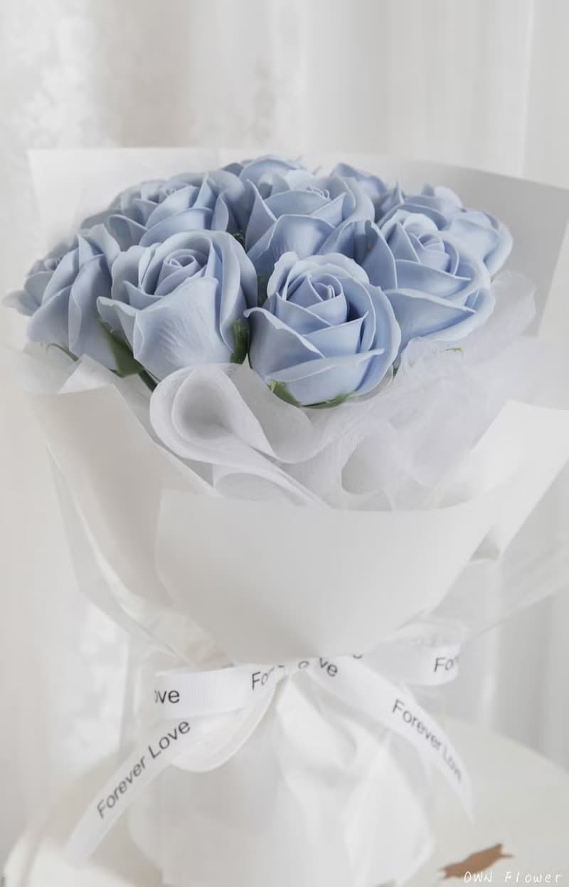 藍玫瑰花束/香皂花束/香皂花/生日花束/情人節花束/驚喜禮物/花束