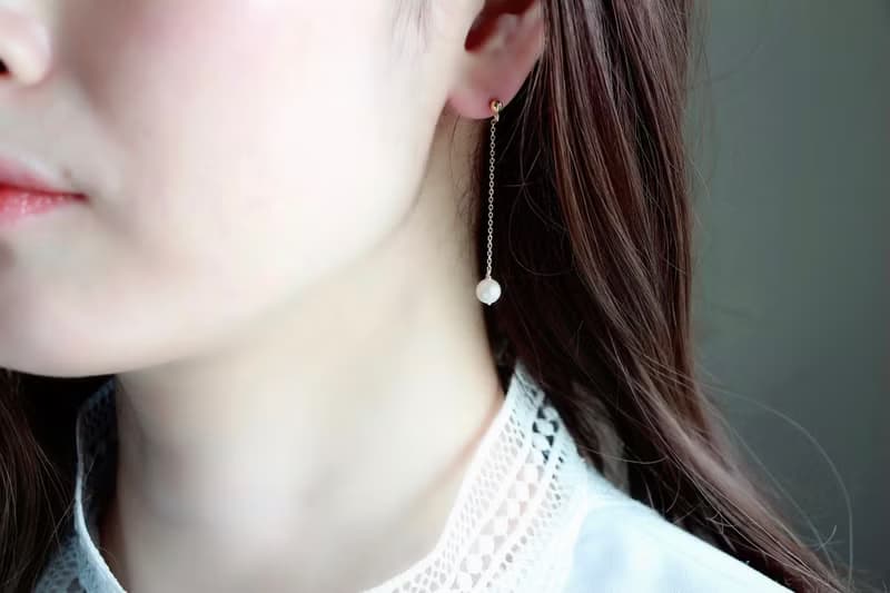 14kgf-tiny pearl swing pierced earrings /can change to clip-on