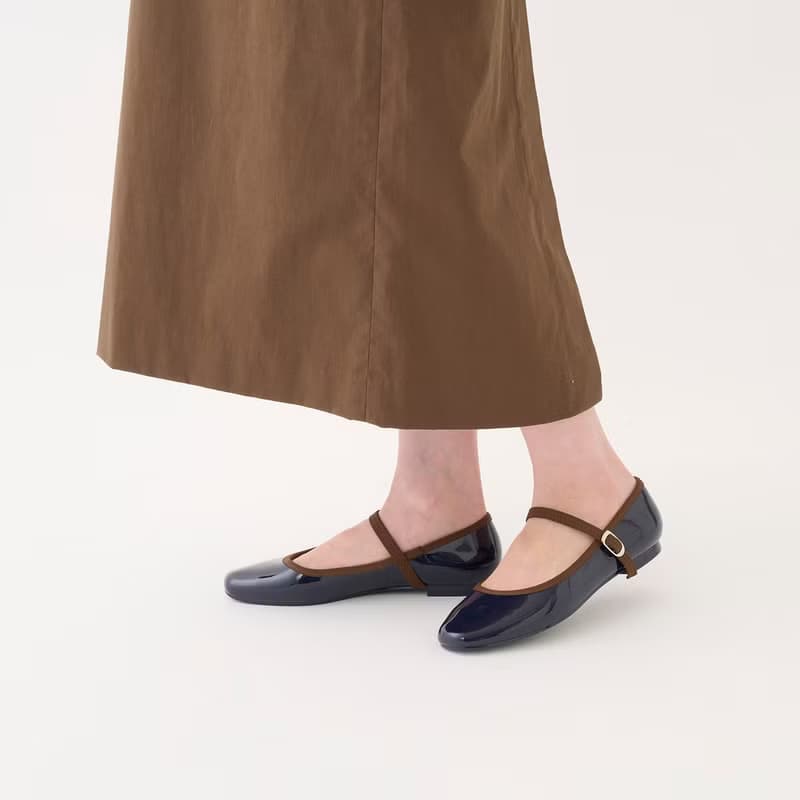 MARTA (NAVY/BROWN) PVC SQUARE TOE FLATS / RAIN SHOES スクエアトゥ パンプス