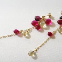色房のピアスorイヤリング　ピンクパープル系　ロング