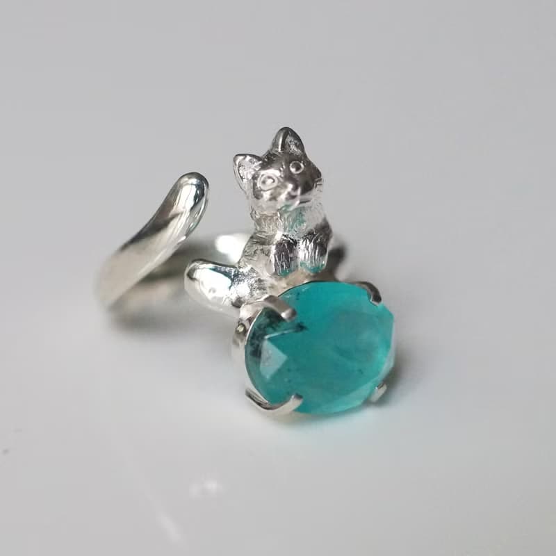ペルビアンブルーオパールと Silver猫リング