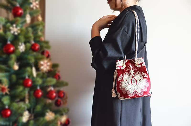ベニスポシェットマリンバッグレッド　クリスマススペシャルエディション　着物・パーティ・ギフトにも