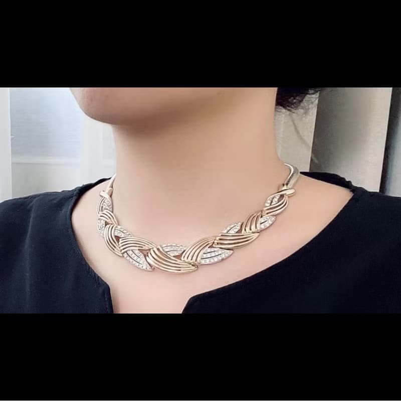 典雅環頸項鍊