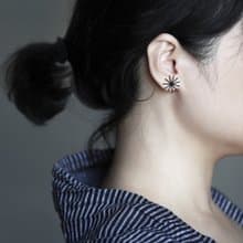 moorigin / 紙莎草耳環