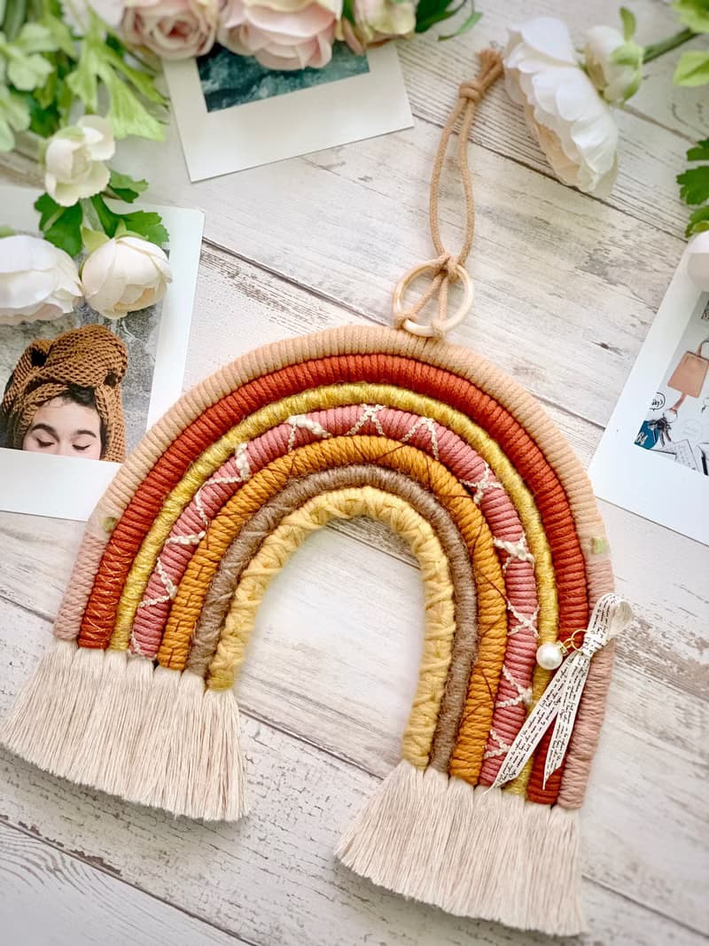 【Macrame DIY材料包】奶茶系療癒彩虹掛飾 I 牆面佈置首選