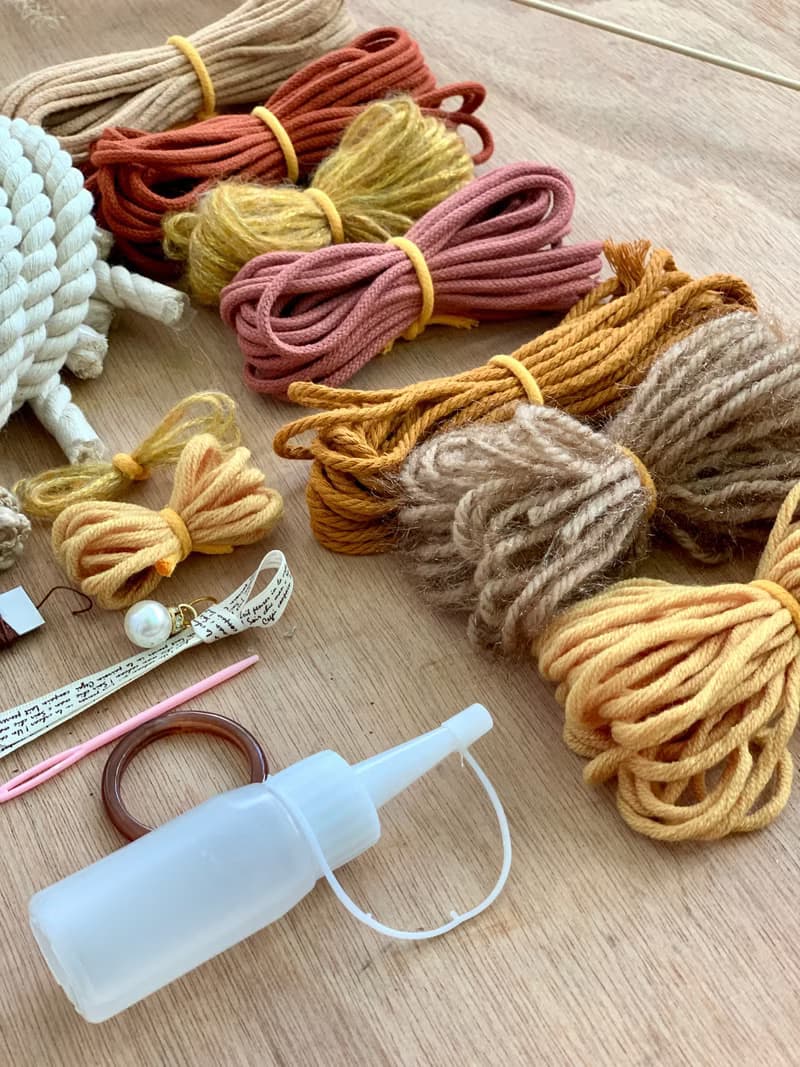 【Macrame DIY材料包】奶茶系療癒彩虹掛飾 I 牆面佈置首選