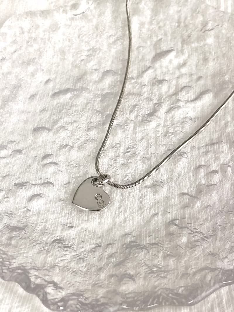 【 日本直送　名牌中古包 】Christian Dior クリスチャン ディオール ネックレス シルバー CDロゴ ハート vintage 2f2nrz