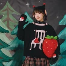牛稠島 森林的秘密 草莓椅子二指手套連袖毛衣 趣味鬼馬情侶毛衣