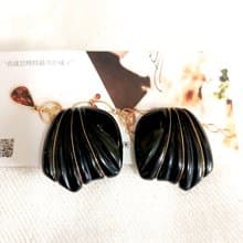 vintage jewelry Trifari 裝飾藝術黑色風格 夾式耳環