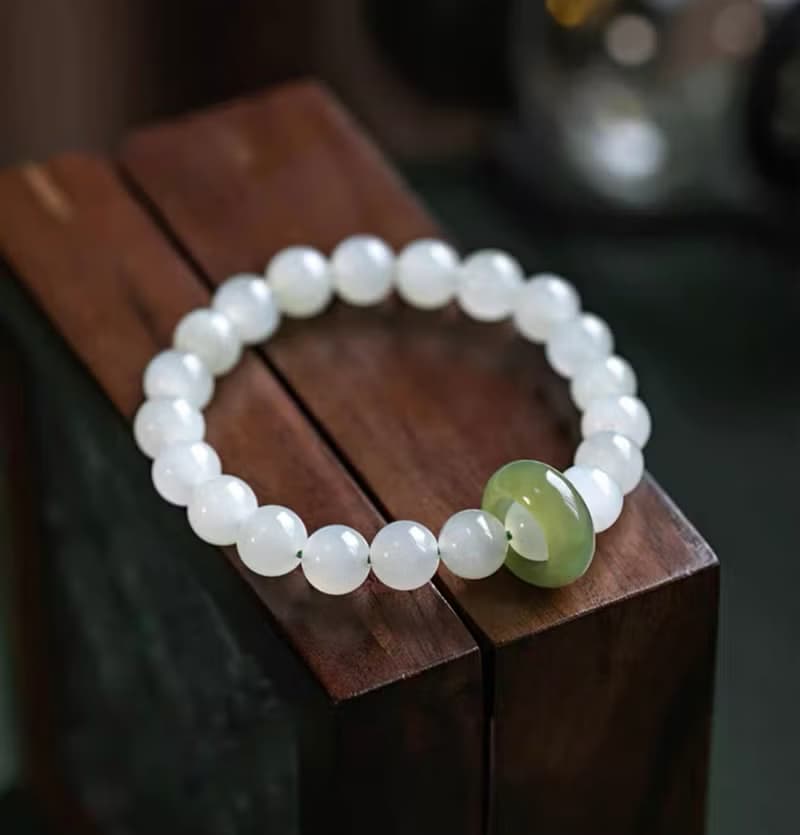 天然和田玉 /和闐玉-淺晴水玉和田玉跑環設計單圈手串手鍊s