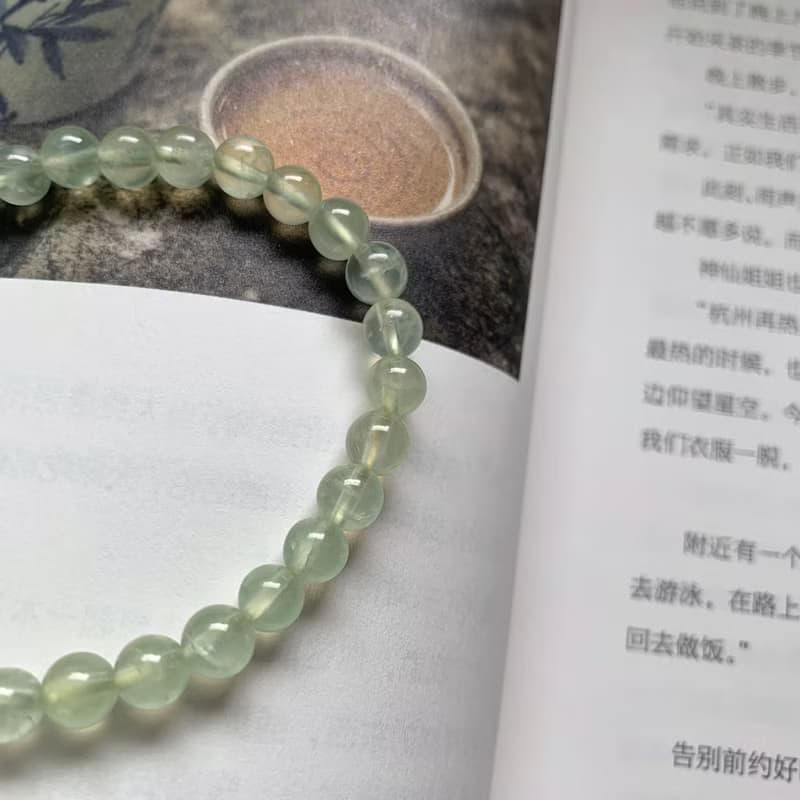 售完欣賞//清。天然葡萄石 南紅 青金石 黃玉 草莓晶 天河石手鏈