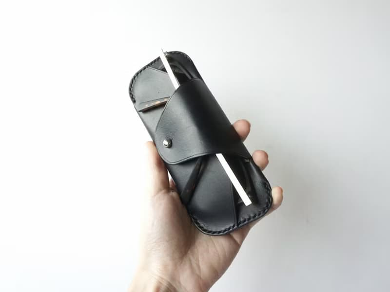 Customized Gift Sunglasses Case in Black leather / spectacle case