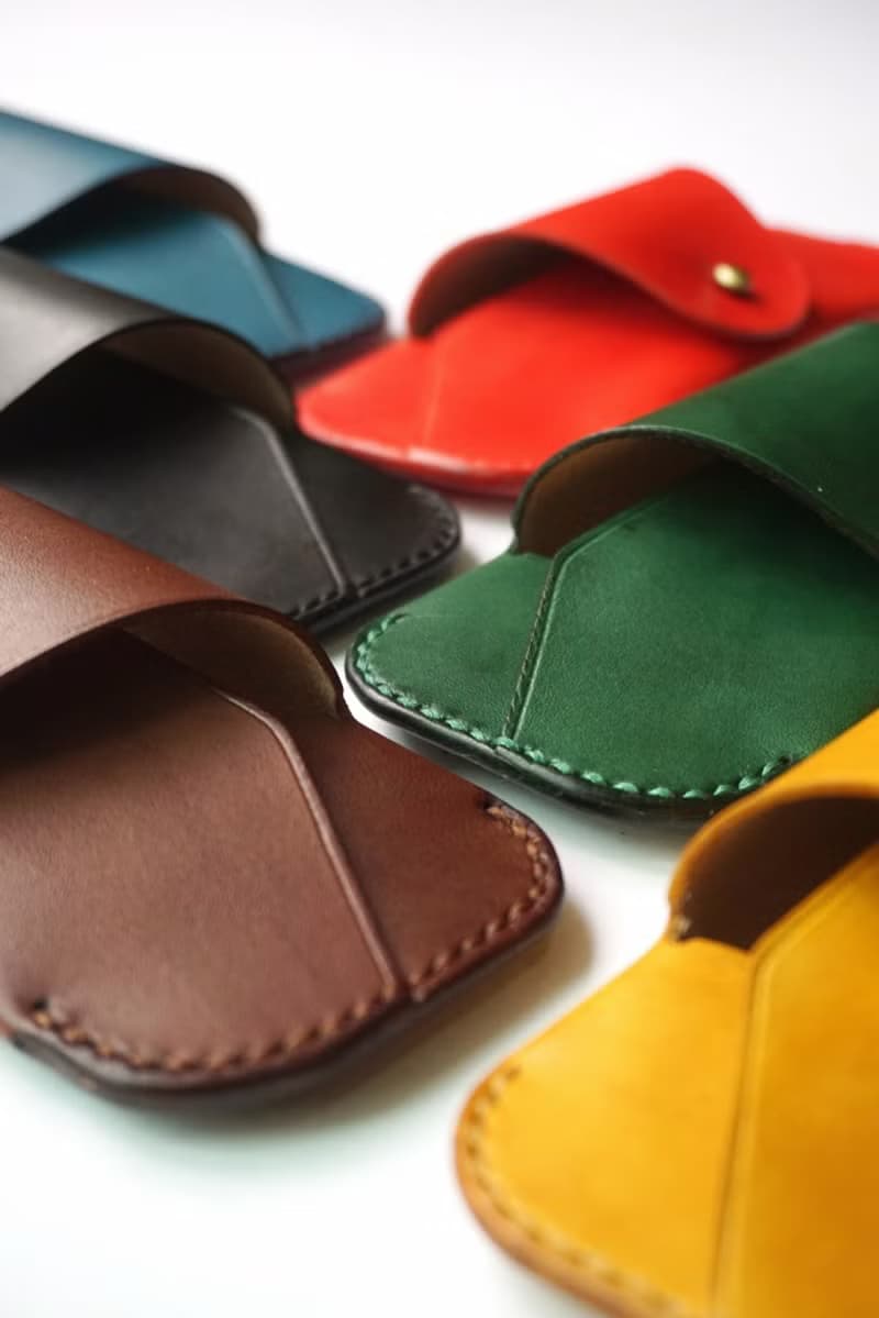 Customized Gift Sunglasses Case in Black leather / spectacle case
