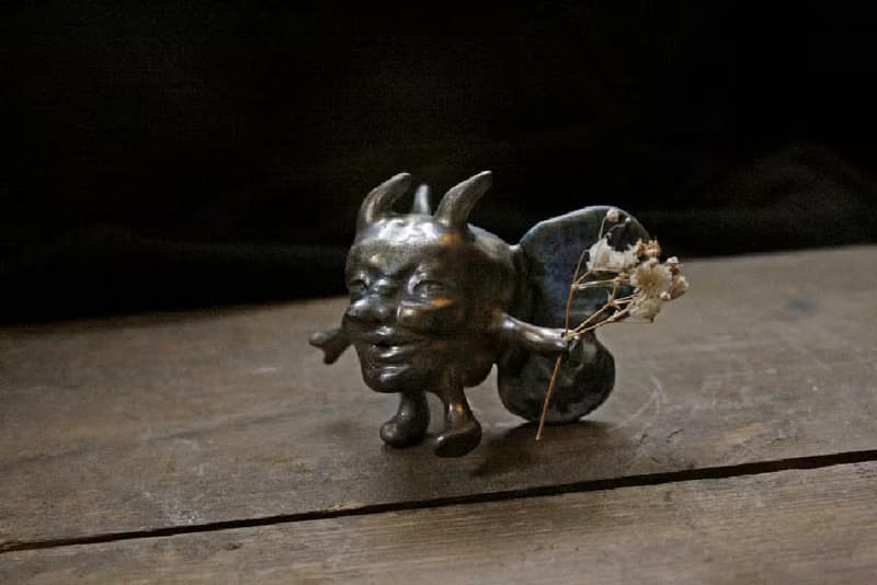 金蘋果-惡魔仙子 (陶偶 雕塑 線香插)